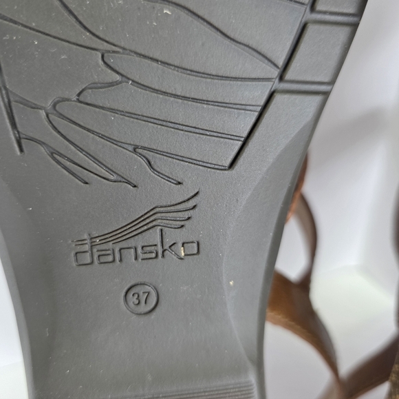 Dansko Women's Roslyn Tan Brown Waxy Burnished Sandal Buckle EU 37 US Size 6.5-7 - Picture 12 of 14